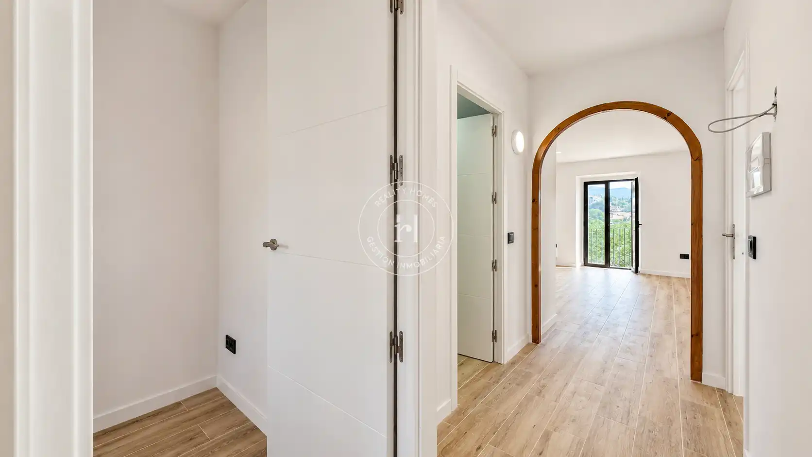 Edificio en venta en Vimbodí i Poblet