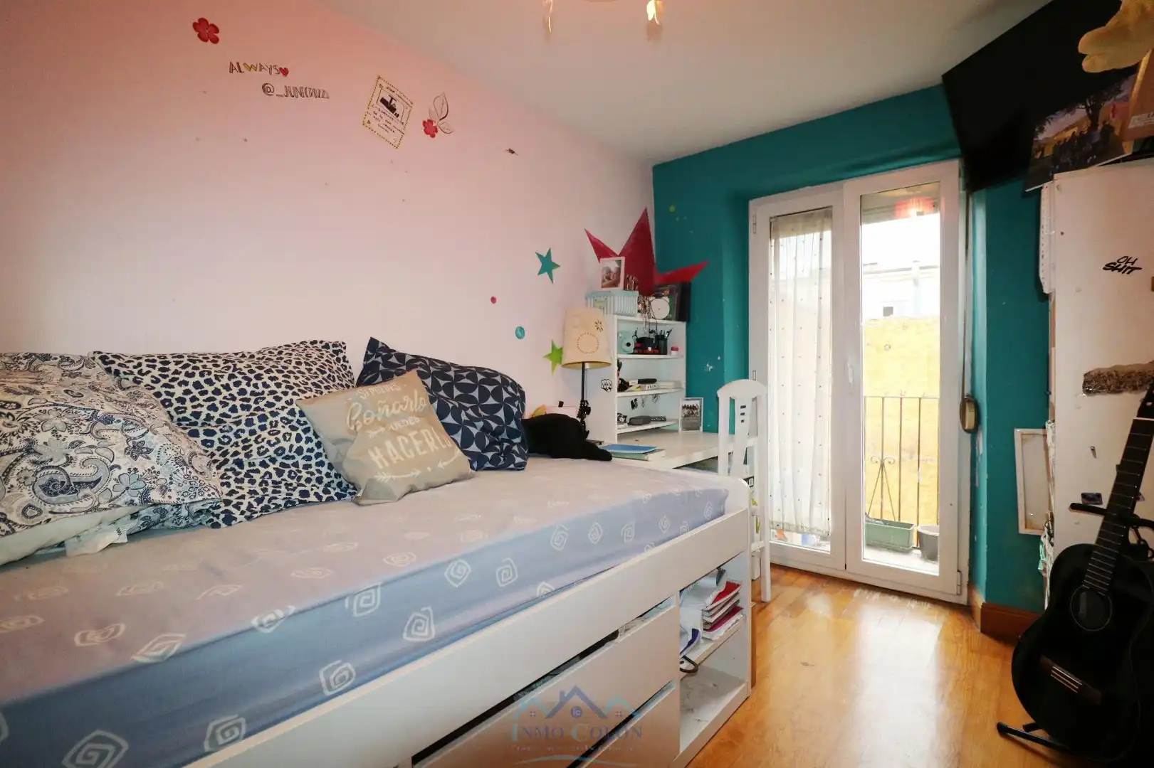 Bedroom of Flat for sale in Irun   with Heating, Parquet flooring and Balcony