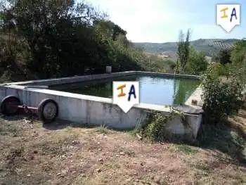 Casa rústica amb piscina en venda a Alcalá la Real, imagen 2