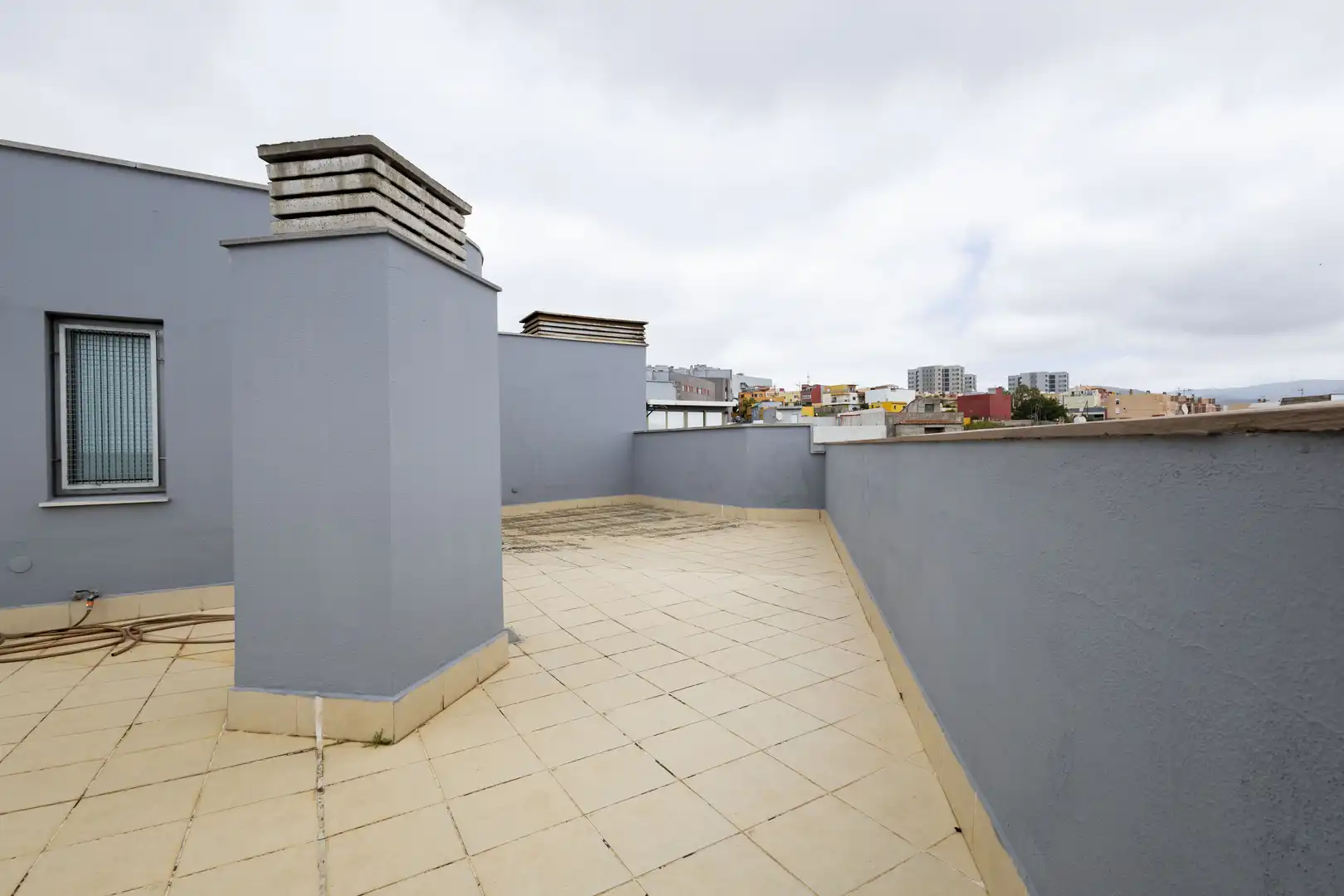 Terraza de Ático de alquiler en San Cristóbal de la Laguna con Terraza, Trastero y Balcón