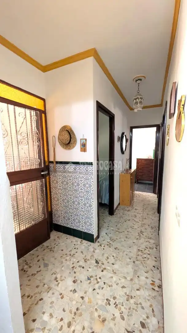 Casa rústica amb piscina en venda a Marchena, imagen 2