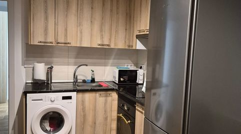 Foto 2 von Wohnung zur Miete in Calle de Guadaira, Portazgo, Madrid Capital