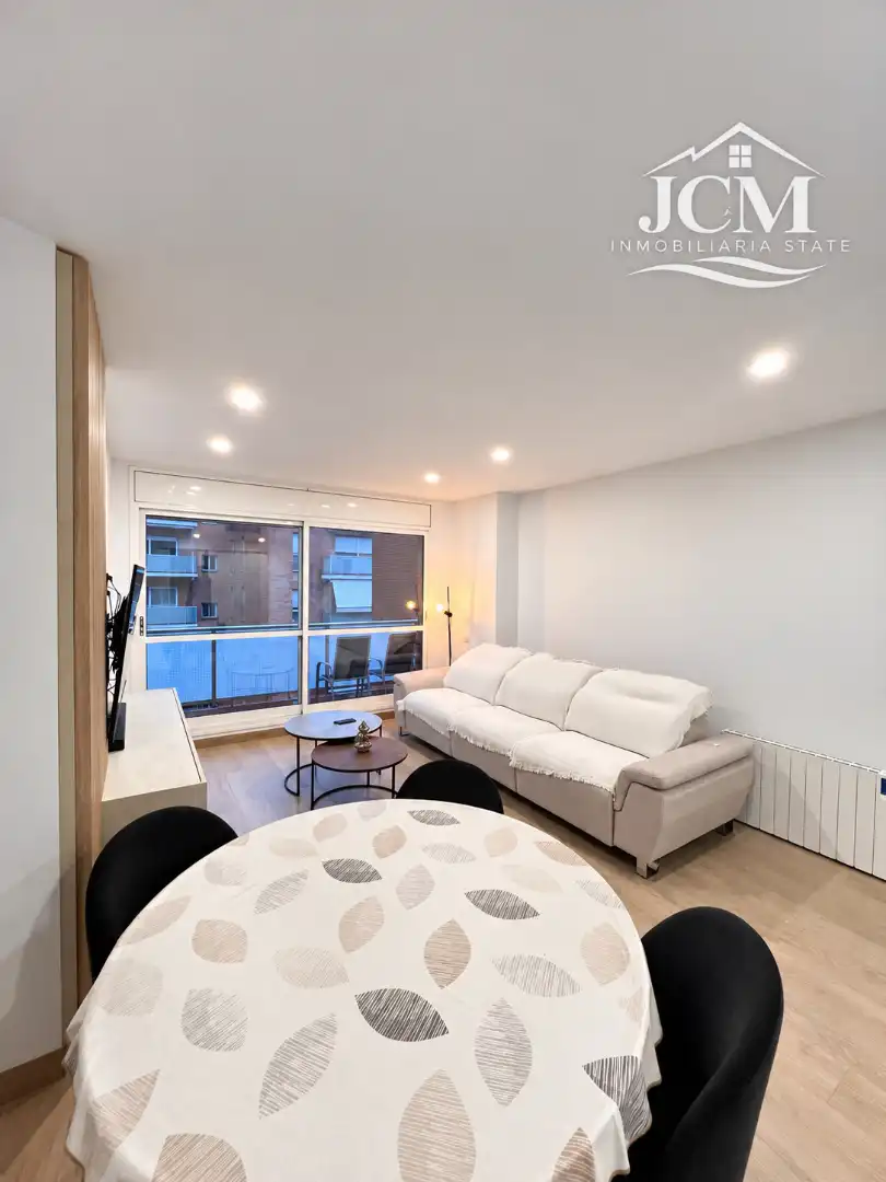 Living room of Flat for sale in Llevant