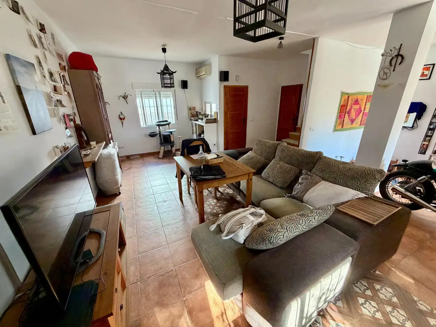 Sala de estar de Casa adosada en venta en Villanueva del Ariscal