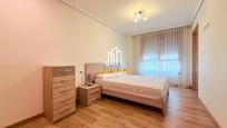 Bedroom of Flat to rent in  Logroño  with Heating, Parquet flooring and Storage room