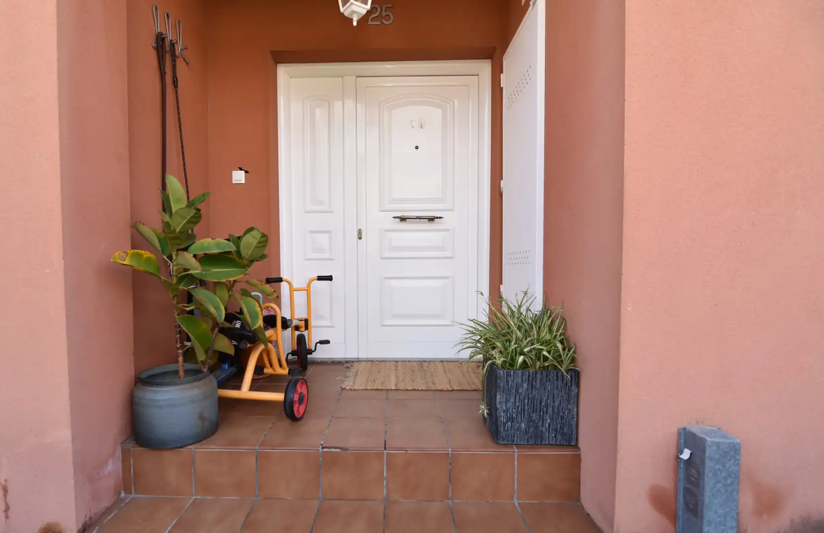 Casa adosada en venta en Calella con Aire acondicionado, Calefacción y Jardín privado