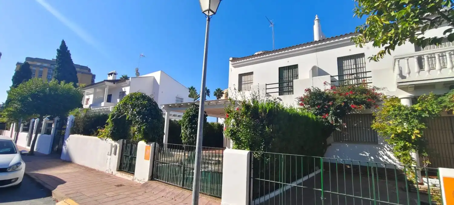 Exterior view of Houses for sale in La Antilla  with Terrace, Storage room and Balcony