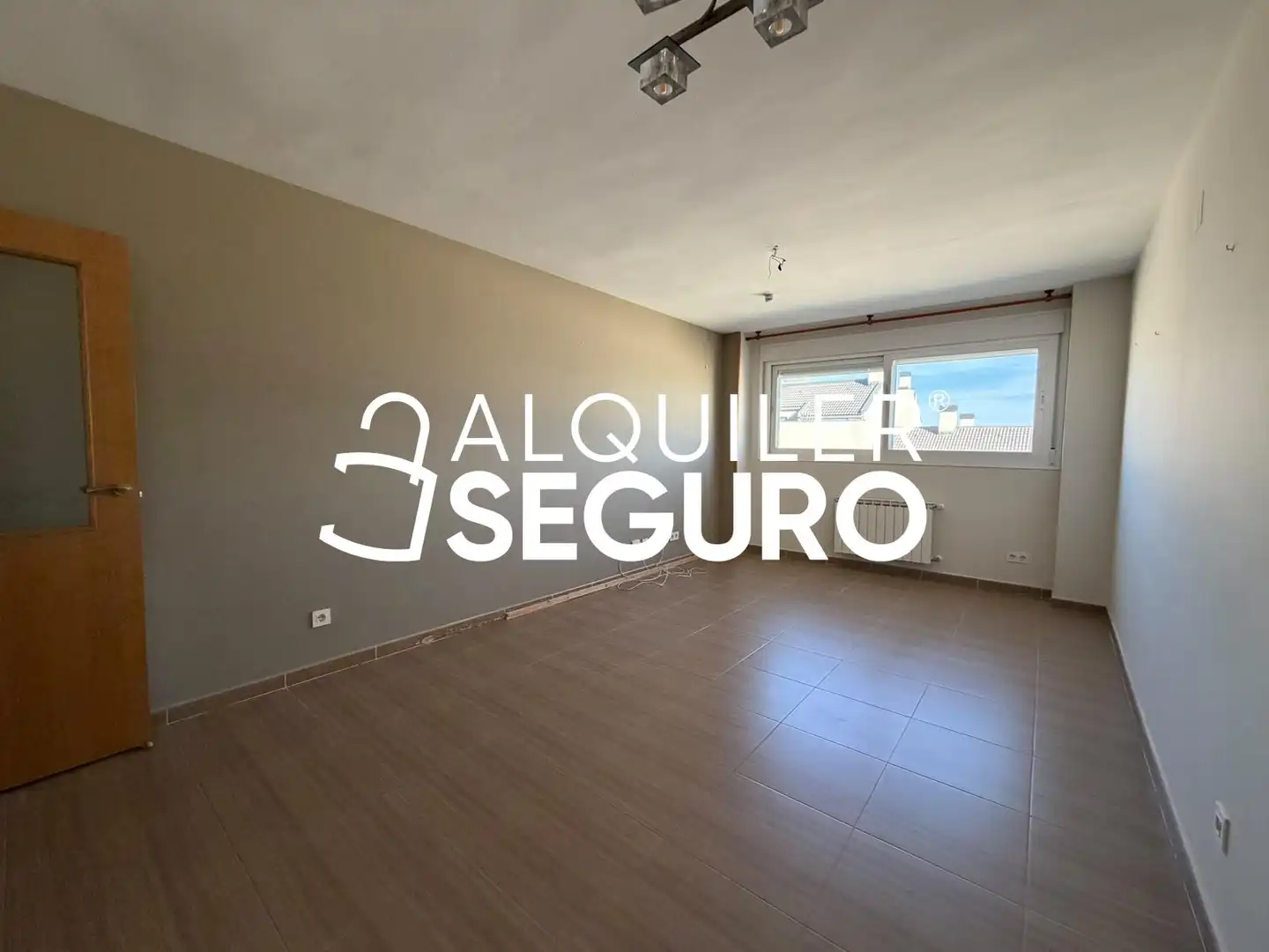 Habitación de Piso de alquiler en Rivas-Vaciamadrid con Aire acondicionado, Calefacción y Trastero
