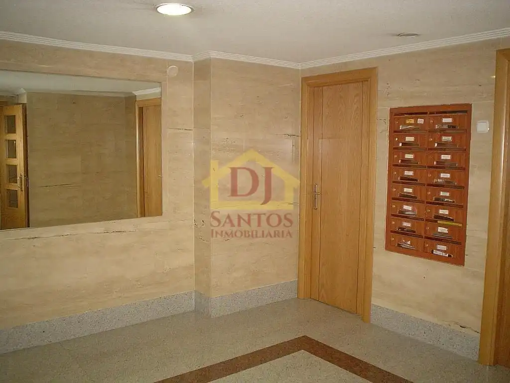 Büro mit Aufzug zum Verkauf in C. Primero de Mayo, 8, imagen 7