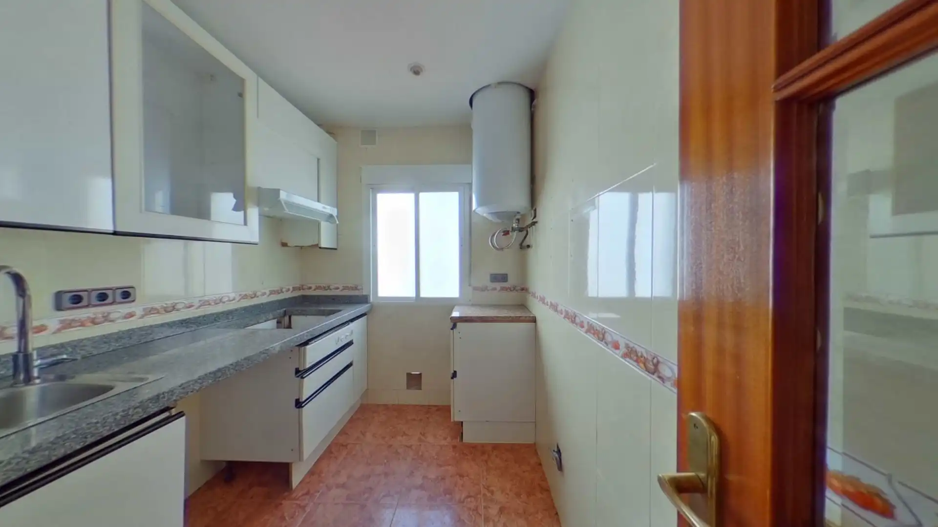 Küche von Wohnung zum Verkauf in Madrid