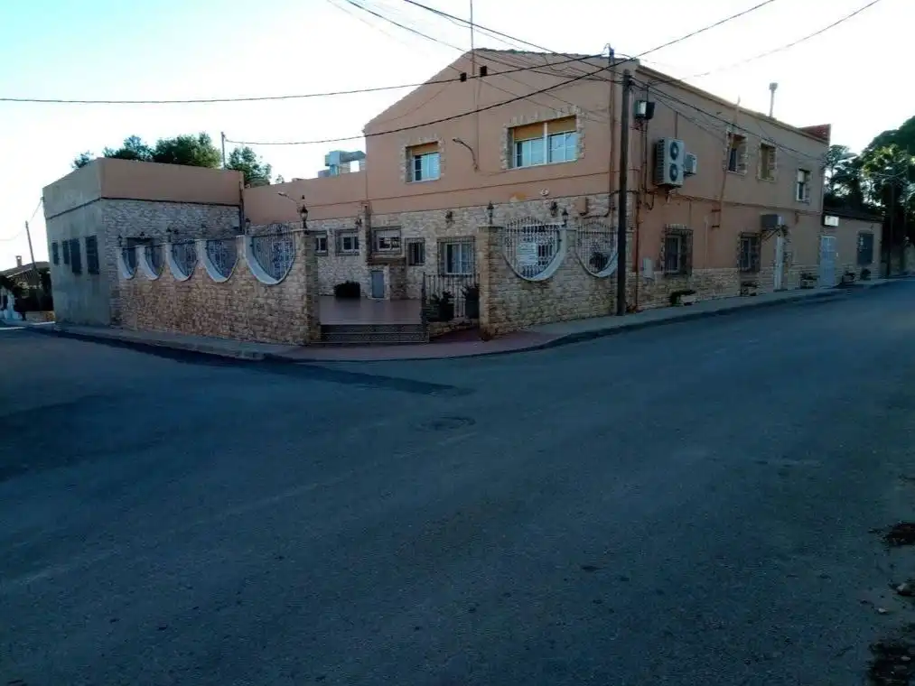 Locale commerciale in vendita a Carretera Tobarra 1, imagen 2