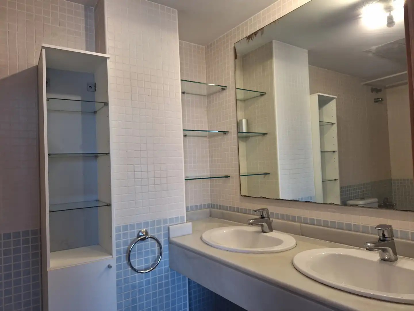 Badezimmer von Dachboden zur Miete in Valencia mit Klimaanlage, Heizung und Terrasse