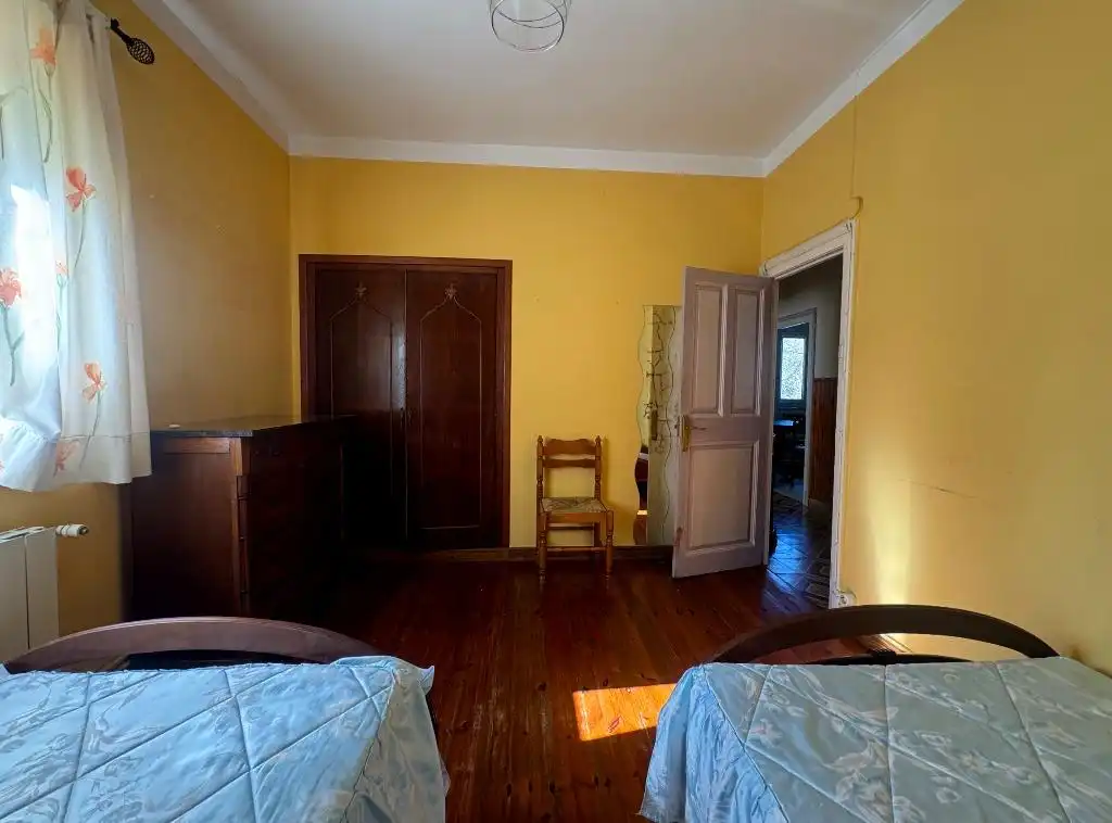 Habitación de Casa o chalet en venta en Arenas de Iguña con Calefacción, Jardín privado y Trastero