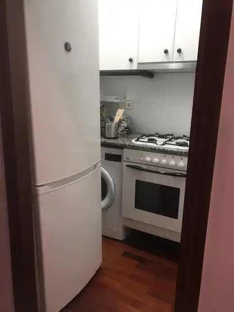 Cuina de Pis en venda en Barcelona amb Aire condicionat, Parquet i Moblat