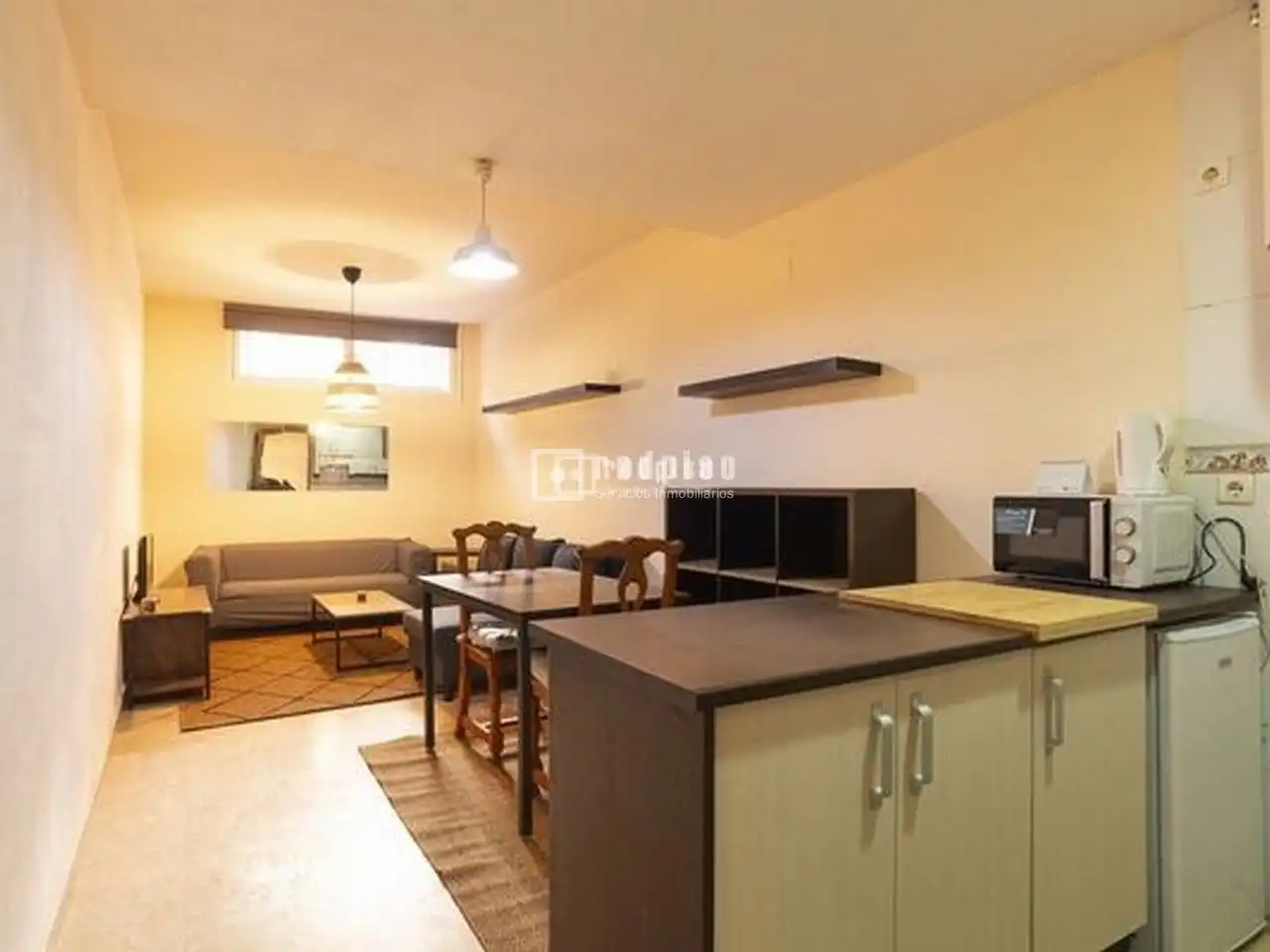 Flat with lift to rent in Centro