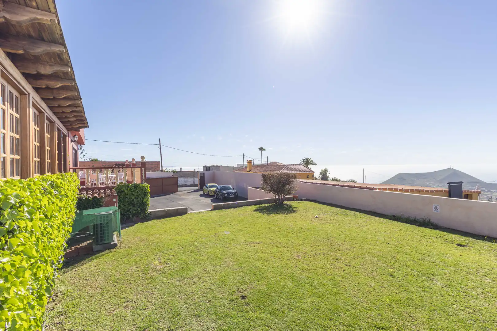 Vista exterior de Casa o chalet en venta en Granadilla de Abona con Aire acondicionado, Jardín privado y Terraza