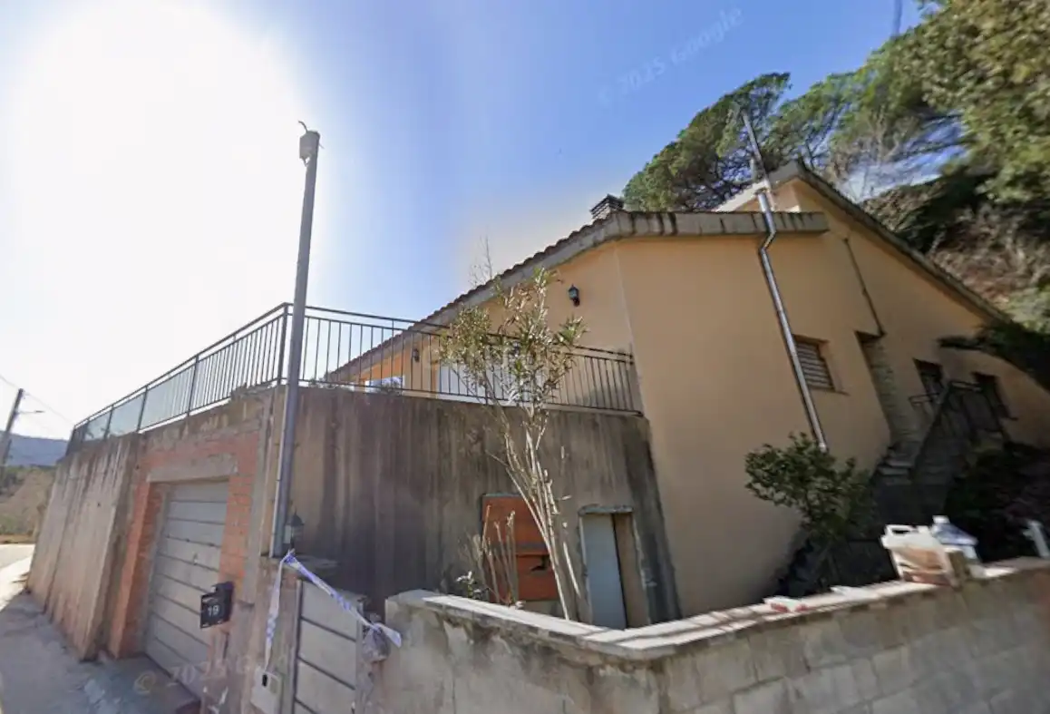 Exterior view of Houses for sale in Vacarisses