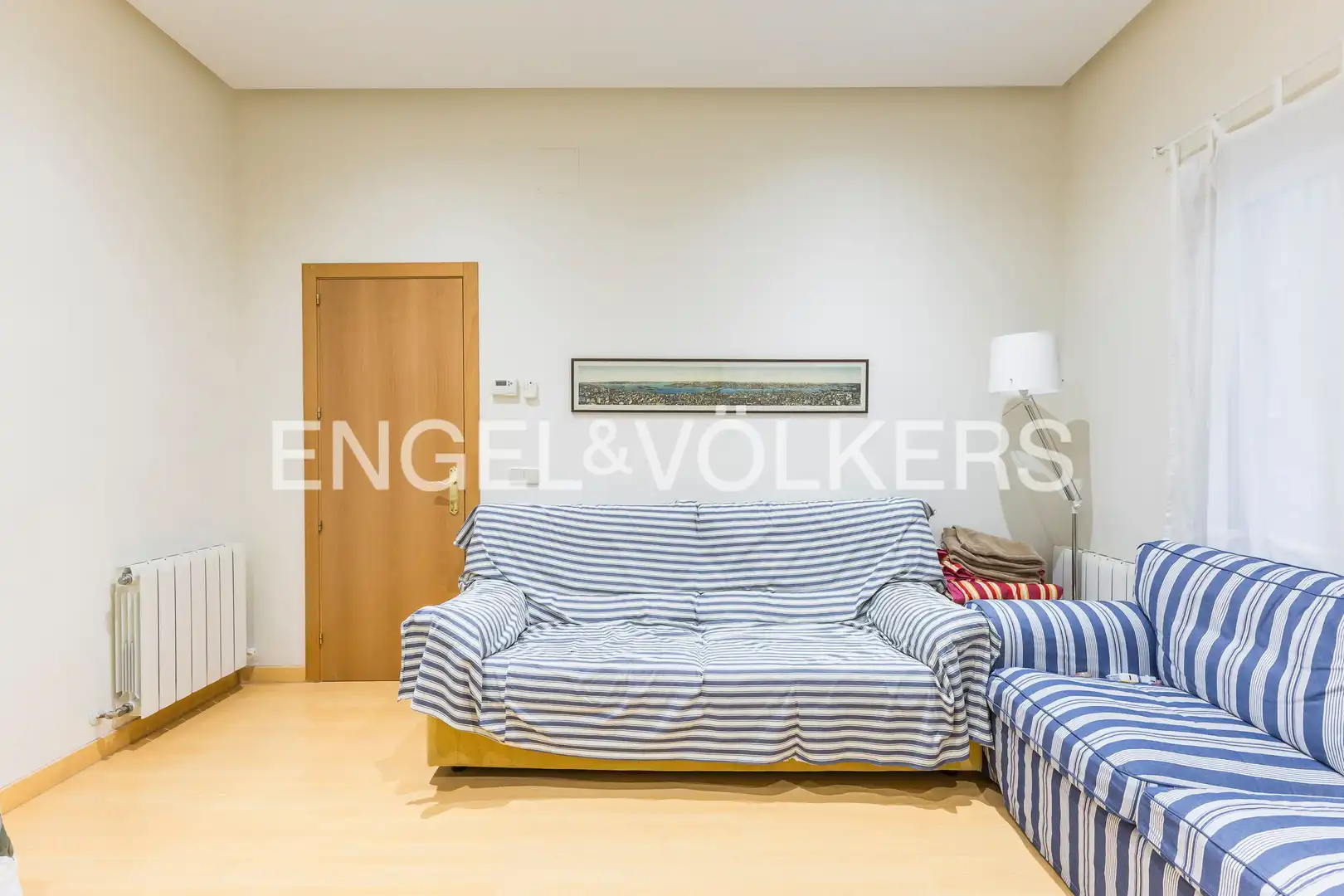 Sala d'estar de Apartament de lloguer en Madrid amb Aire condicionat i Calefacció
