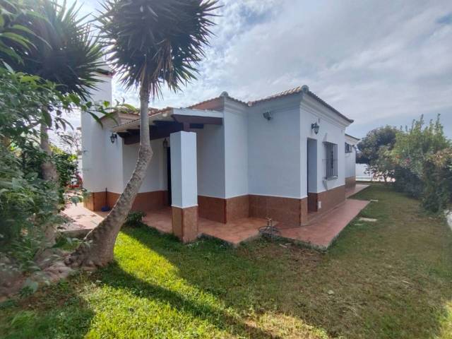 Casa-chalet en Venta en Los Franceses – La Vega