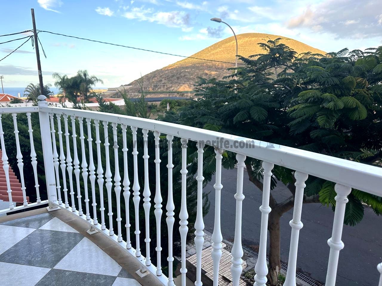 Exterior view of House or chalet for sale in Buenavista del Norte  with Terrace