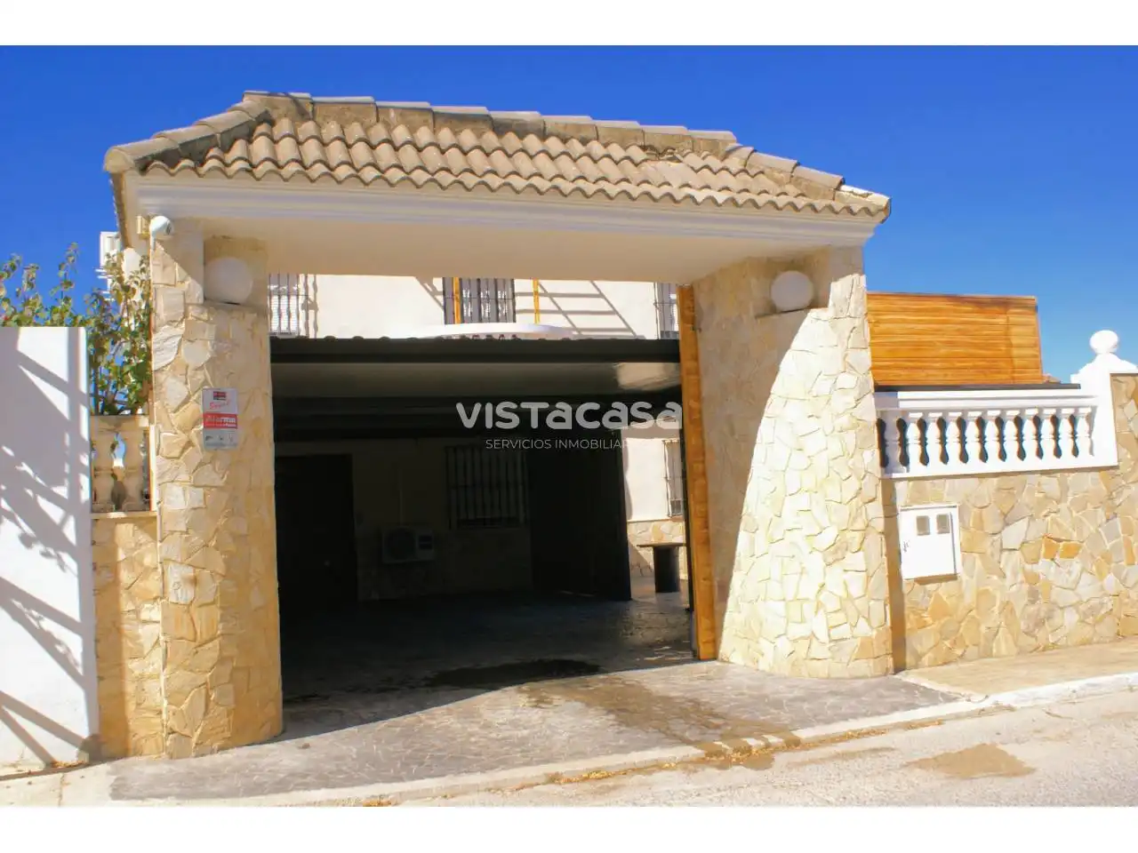 Vista exterior de Casa o chalet en venta en Carmona con Aire acondicionado, Calefacción y Jardín privado
