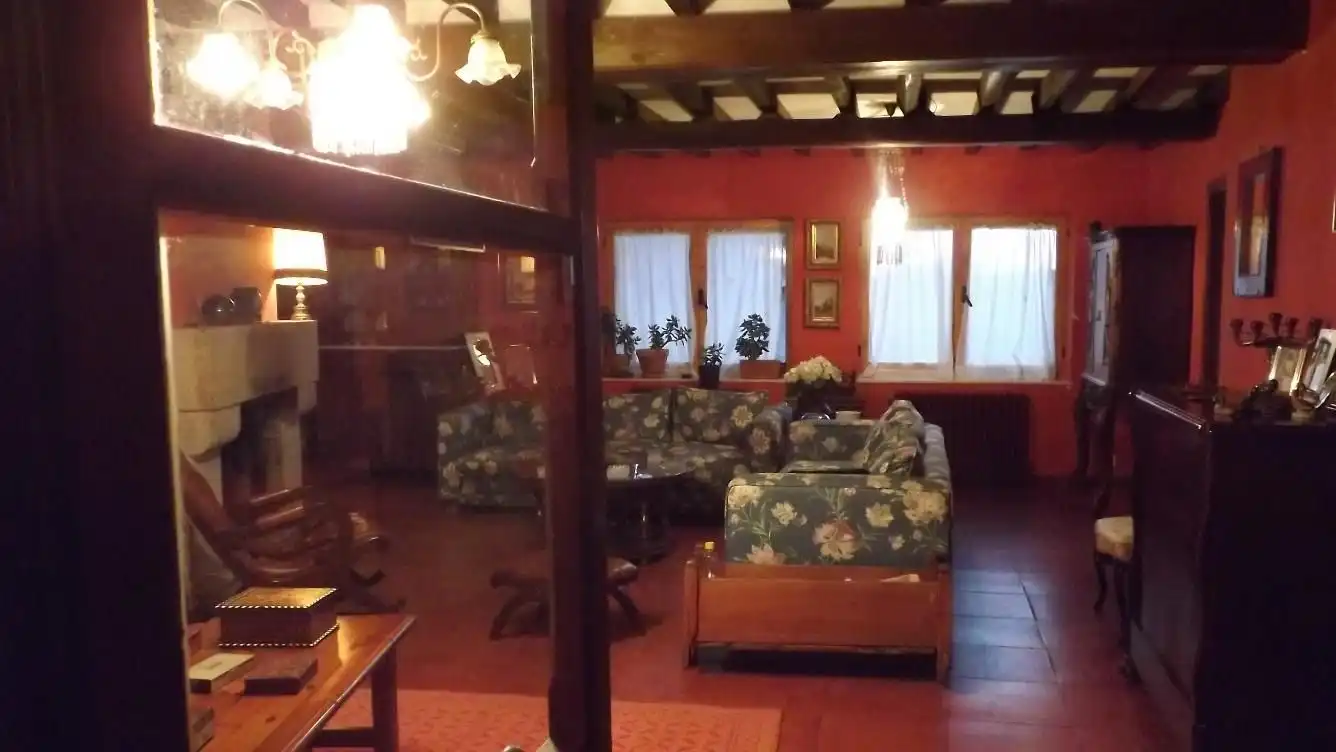 Living room of Houses for sale in Monterrubio de Armuña  with Private garden, Terrace and Storage room