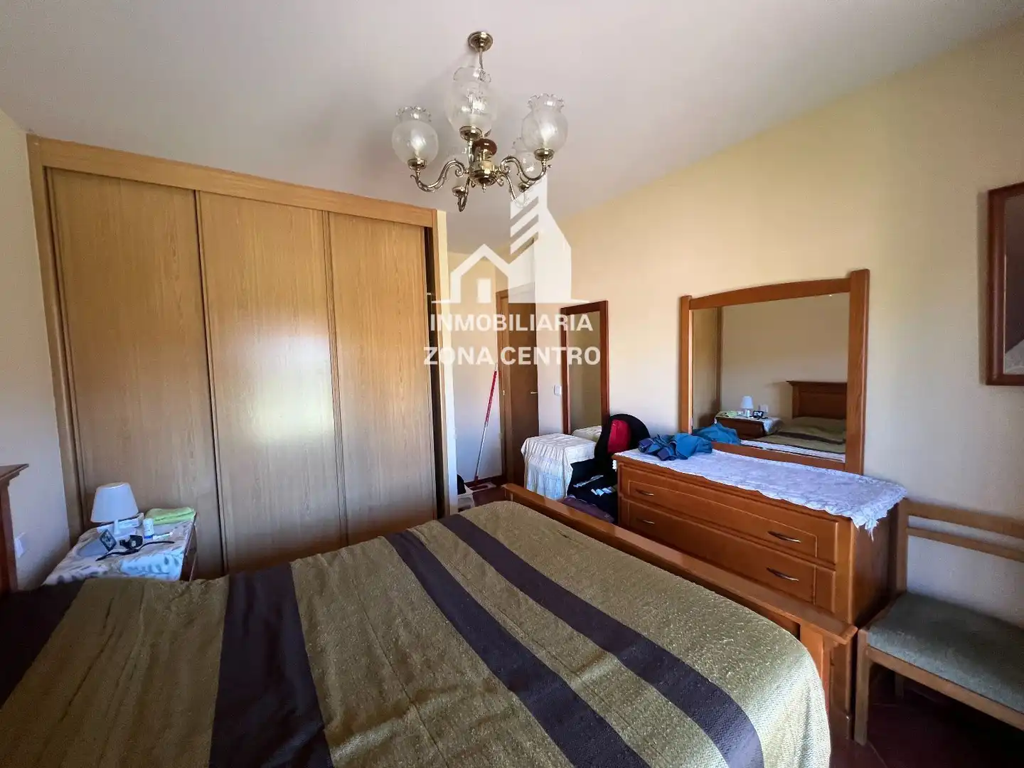 Dormitori de Casa o xalet en venda en Grijota amb Calefacció, Jardí privat i Terrassa