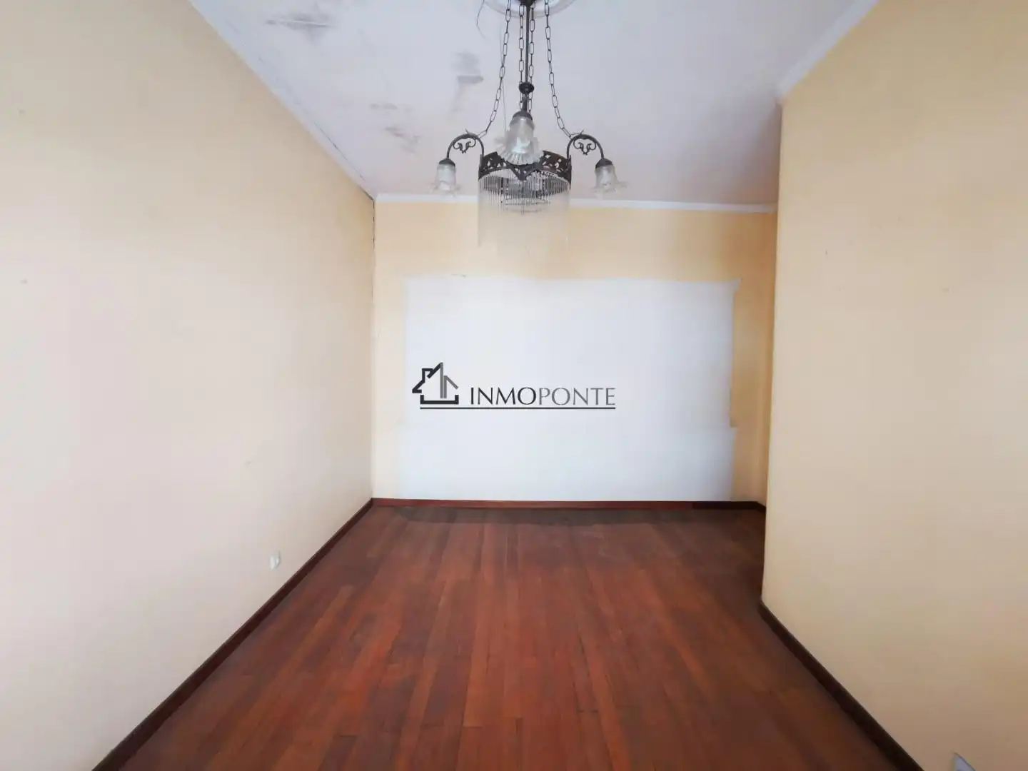Habitación de Casa o chalet en venta en Pontevedra Capital 