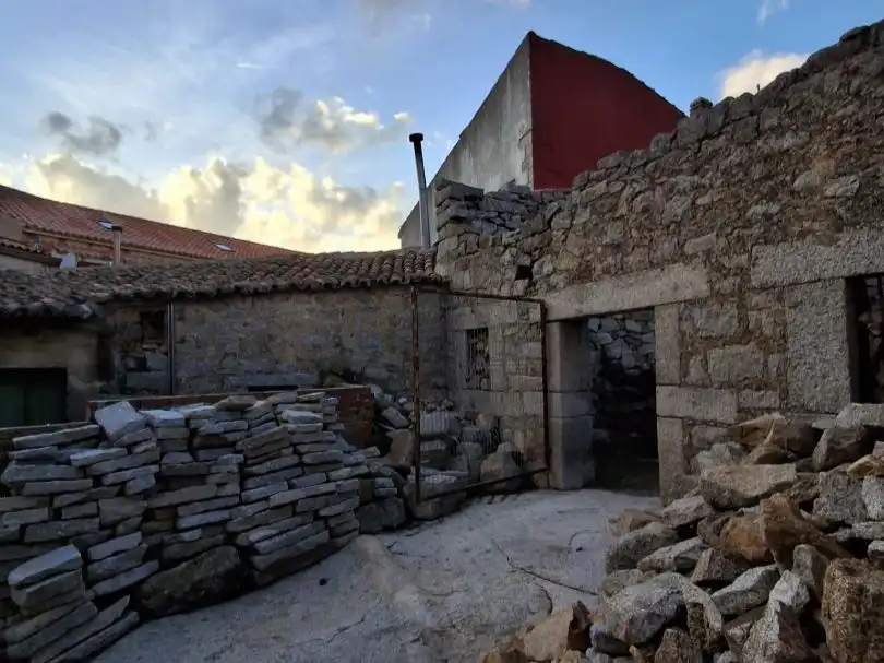 Exterior view of Land for sale in Zarzalejo, Madrid
