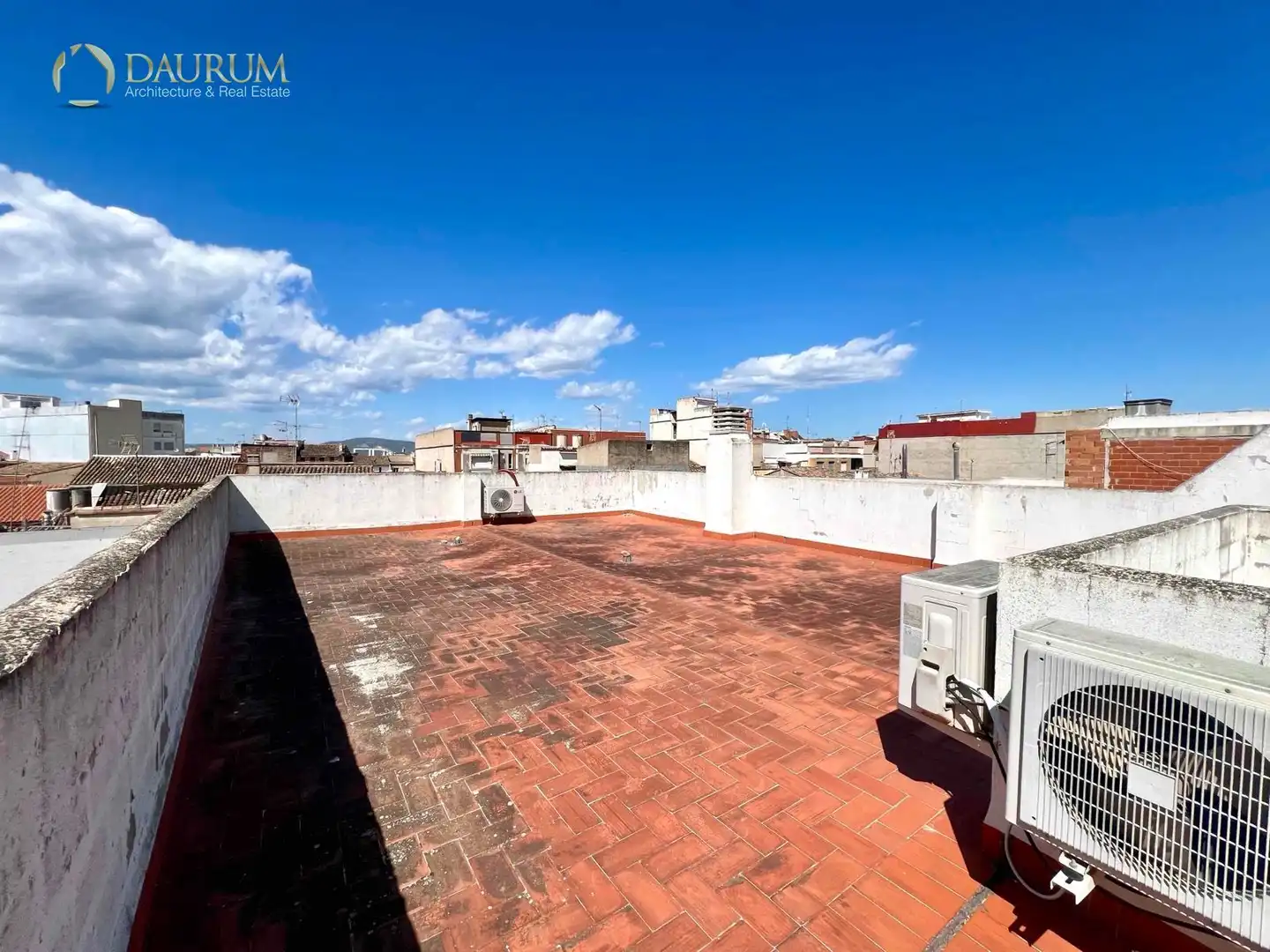 Außenansicht von Wohnung zum Verkauf in Villanueva de Castellón mit Terrasse