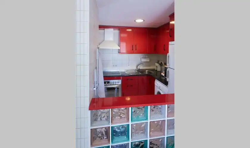 Cocina de Apartamento de alquiler en Carboneras con Aire acondicionado, Terraza y Amueblado