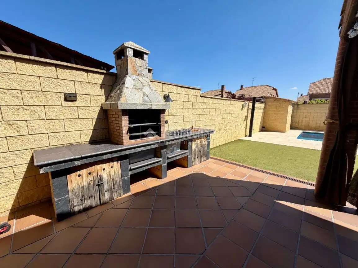 Detached homes for sale in Villanueva de la Torre