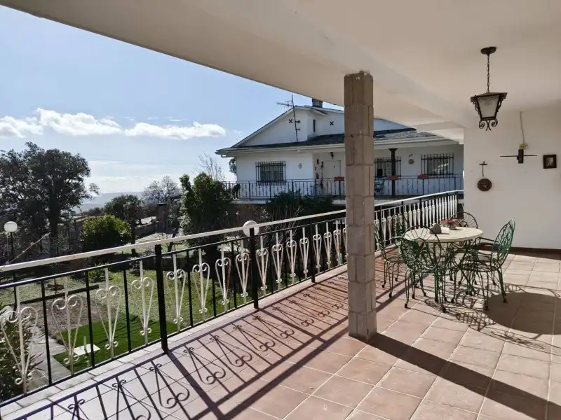 Jardín de Casa o chalet en venta en Valdemanco con Calefacción, Terraza y Piscina