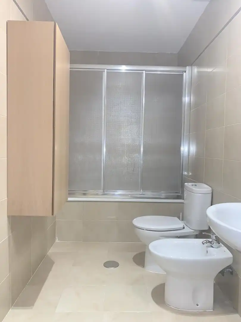Baño de Piso en venta en Quismondo con Aire acondicionado, Calefacción y Amueblado