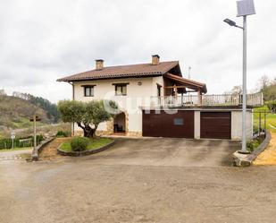 Vista exterior de Casa o xalet en venda en Idiazabal amb Calefacció, Terrassa i Traster
