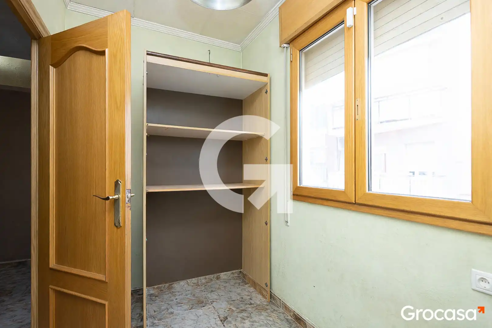 Habitación de Piso en venta en El Prat de Llobregat con Aire acondicionado y Balcón