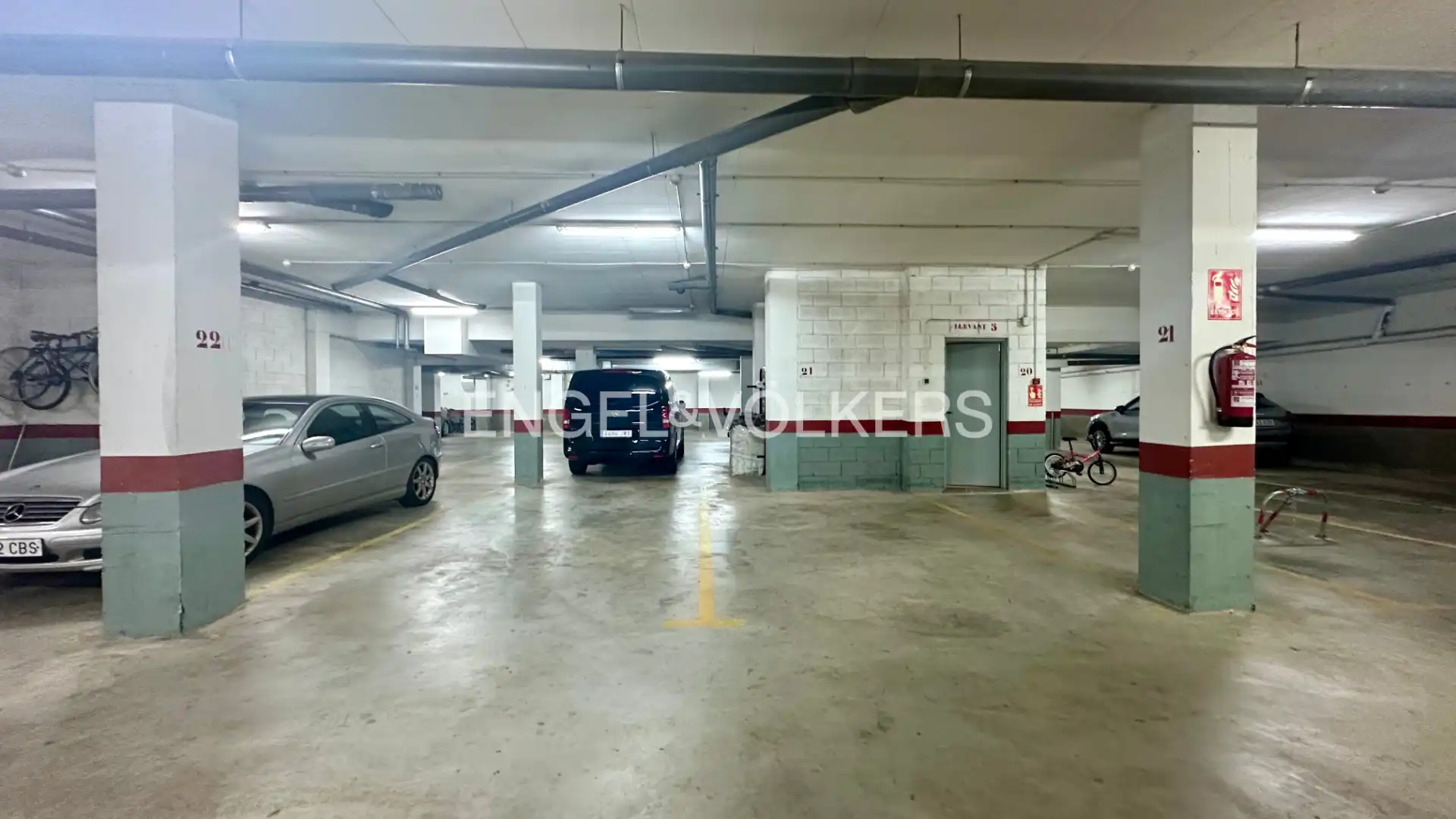 Ático con piscina en venta en Carrer del Llevant 5, imagen 36