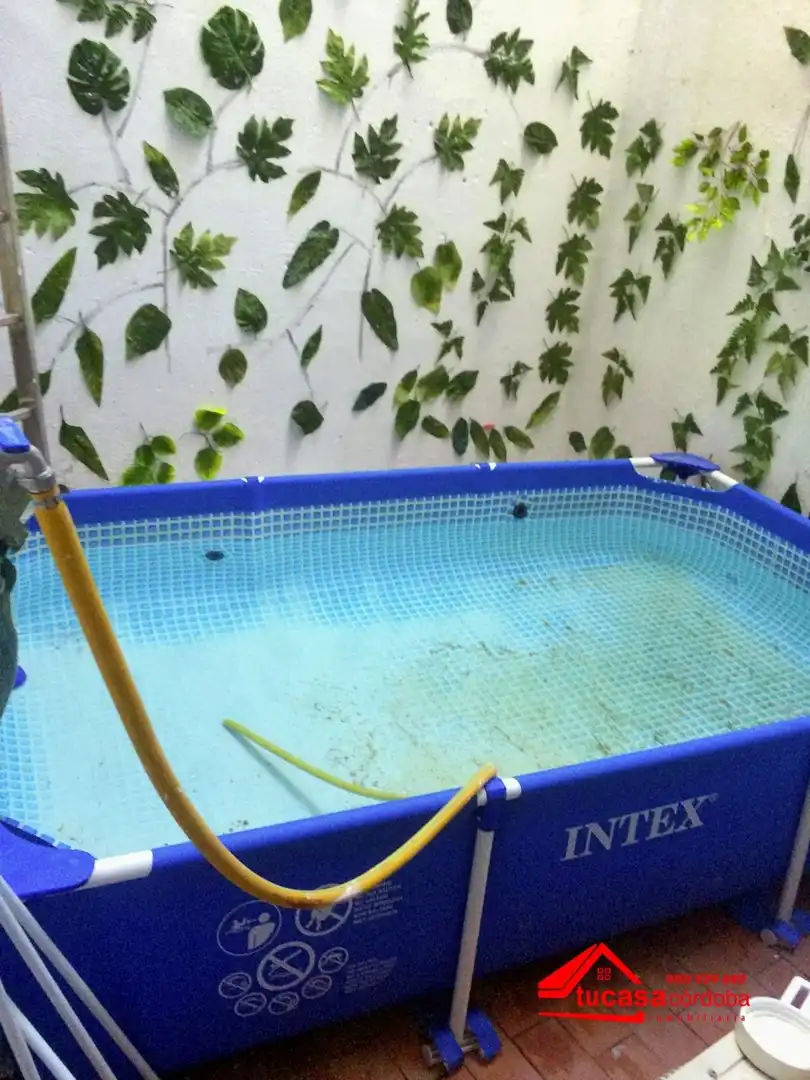 Piscina de Loft en venda en Córdoba amb Aire condicionat