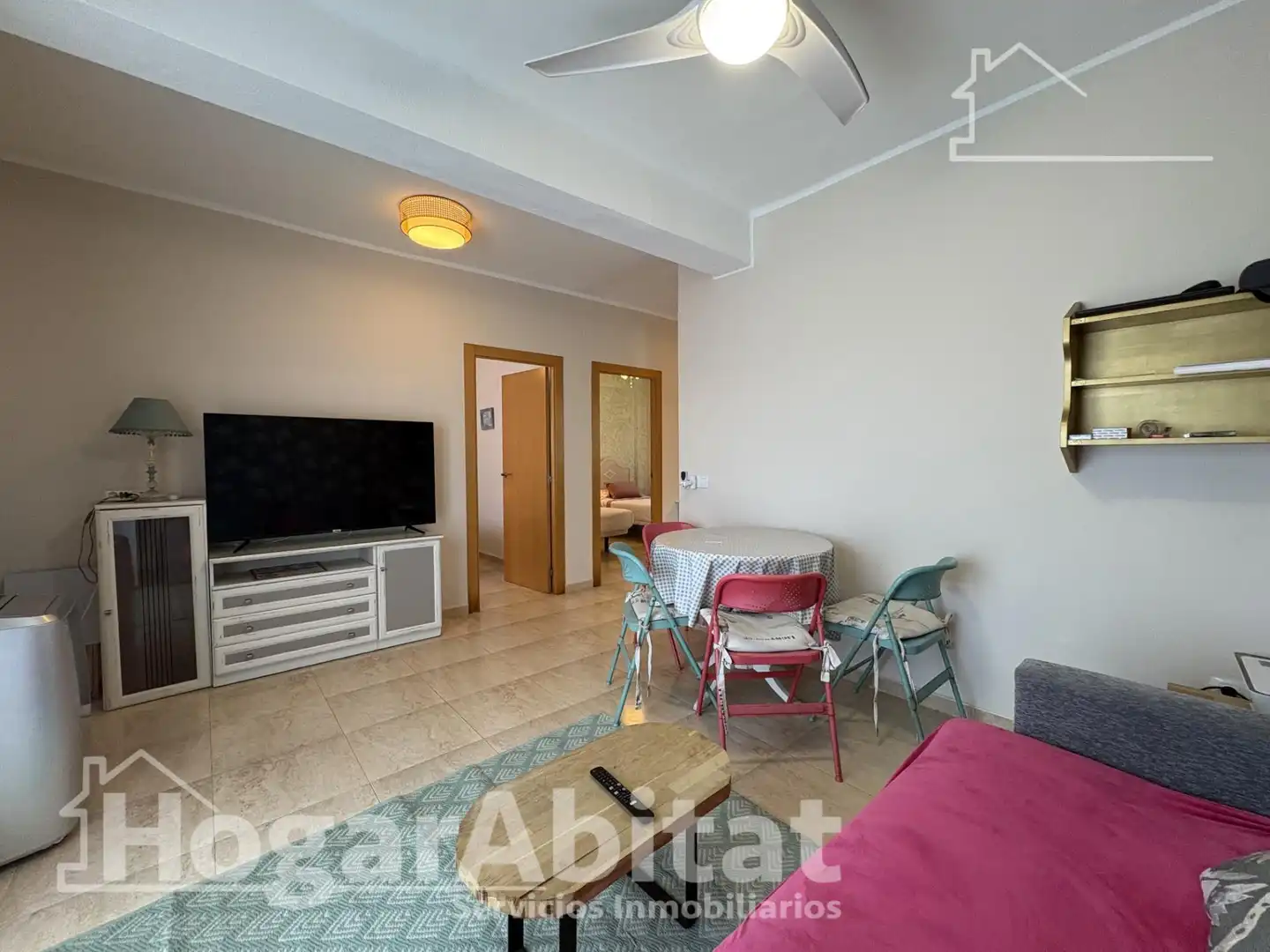 Sala de estar de Piso en venta en Tavernes de la Valldigna con Terraza y Balcón