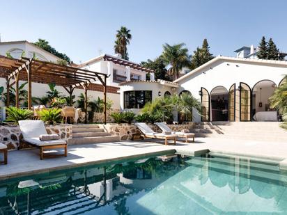 Piscina de Casa o xalet en venda en Marbella amb Aire condicionat, Jardí privat i Terrassa