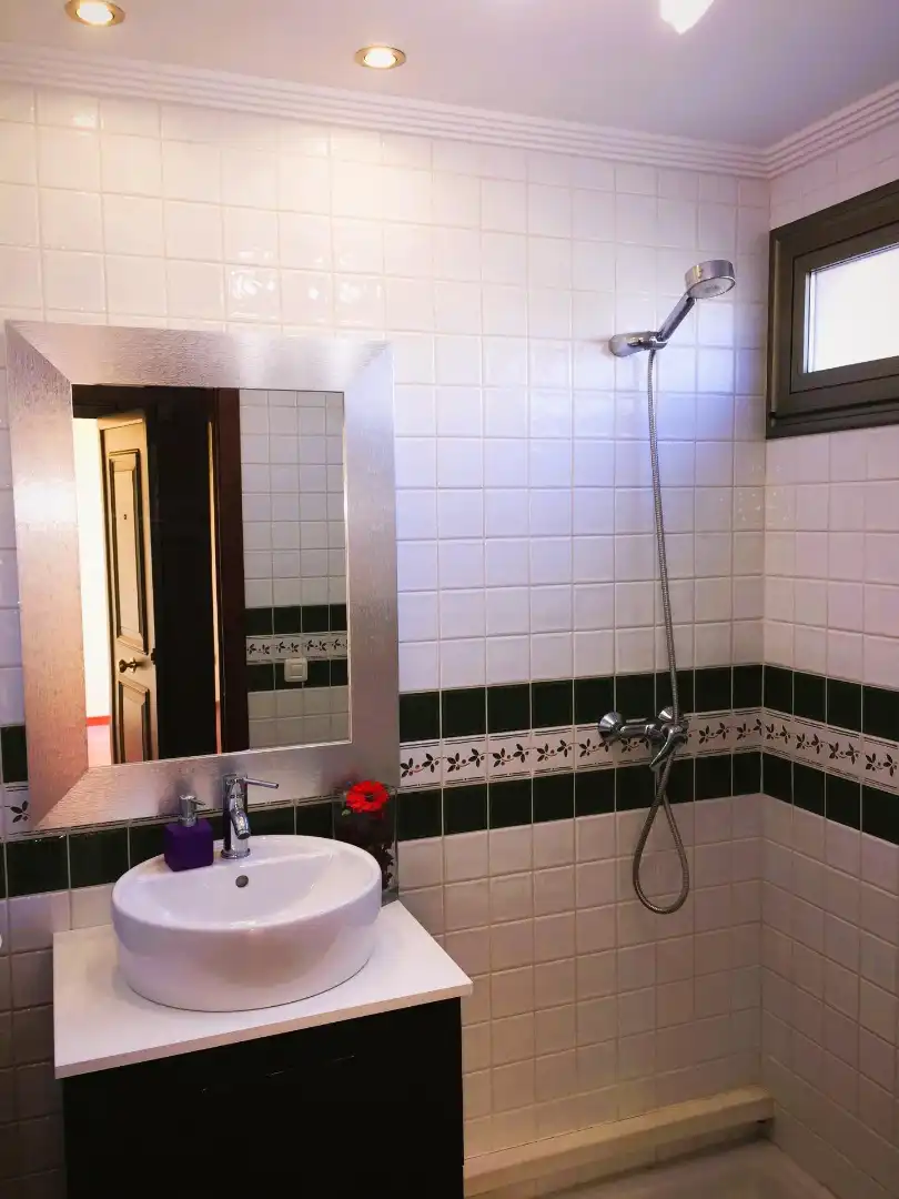 Baño de Casa adosada en venta en Granadilla de Abona con Aire acondicionado, Jardín privado y Terraza