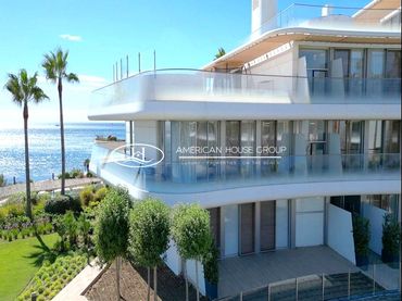 Apartament amb piscina en venda a Estepona Pueblo