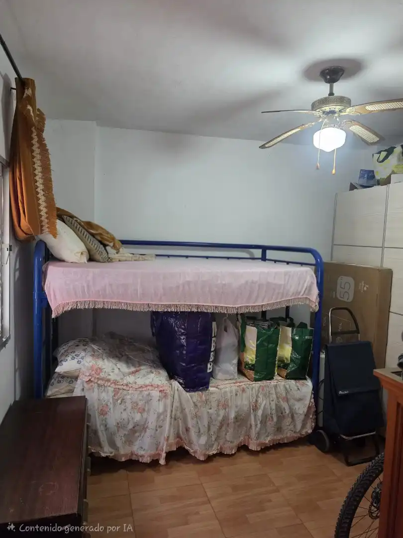 Habitación de Residencial en venta en La Línea de la Concepción