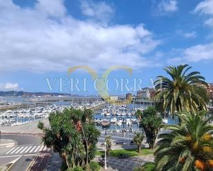 Vista exterior de Oficina de lloguer en Gijón  amb Calefacció i Moblat