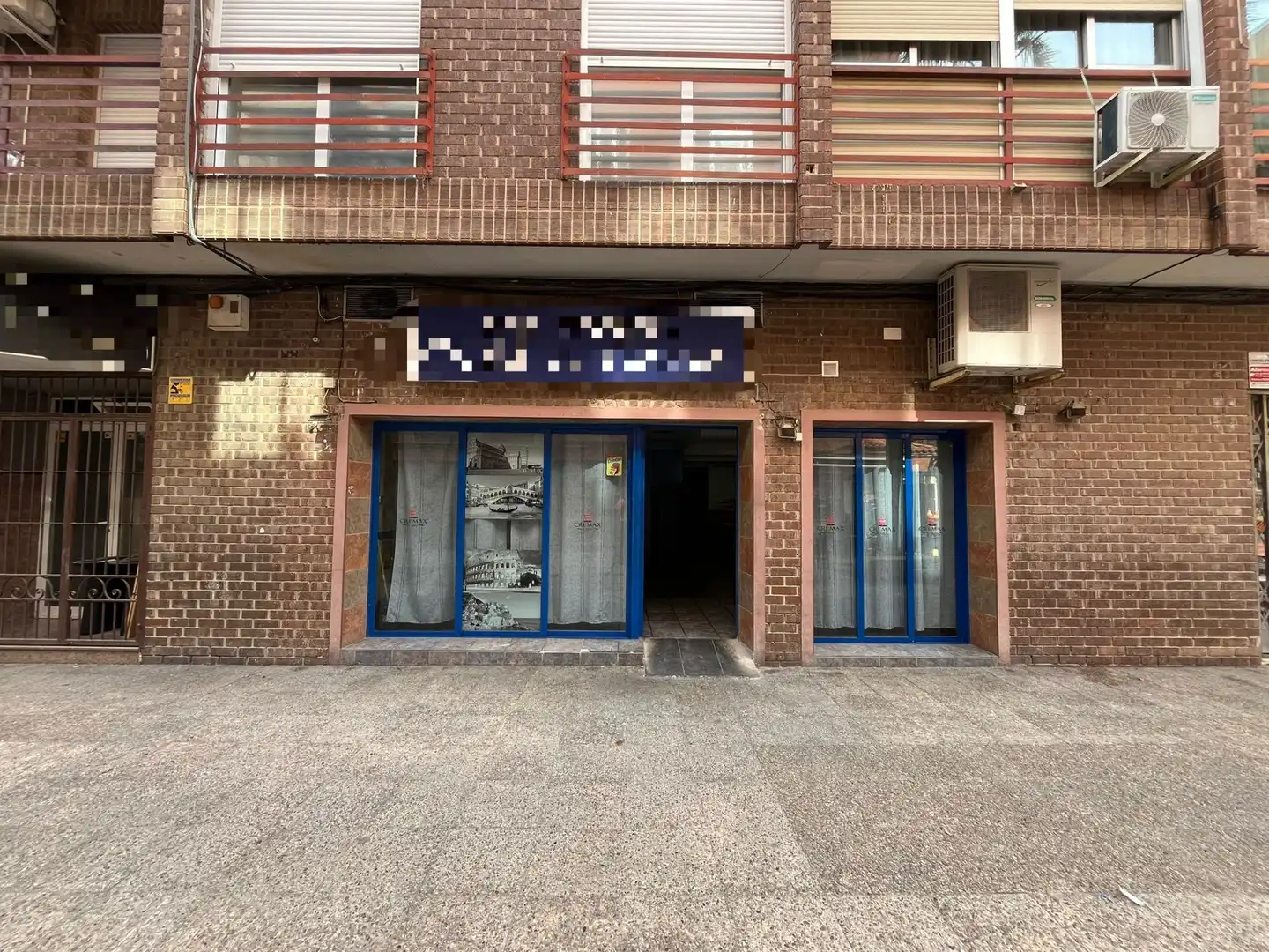 Vista exterior de Local en venta en L'Alfàs del Pi con Aire acondicionado