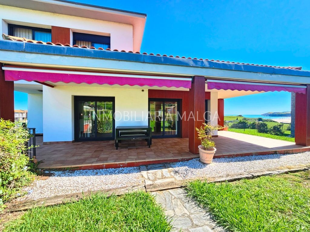 Terrace of House or chalet for sale in Colunga  with Private garden, Parquet flooring and Terrace