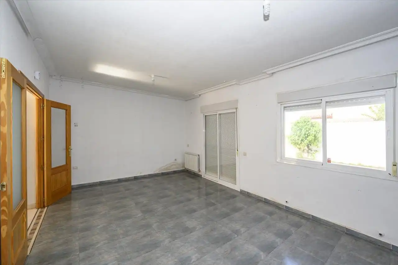 Casa o xalet en venda en Chozas de Canales amb Calefacció i Terrassa