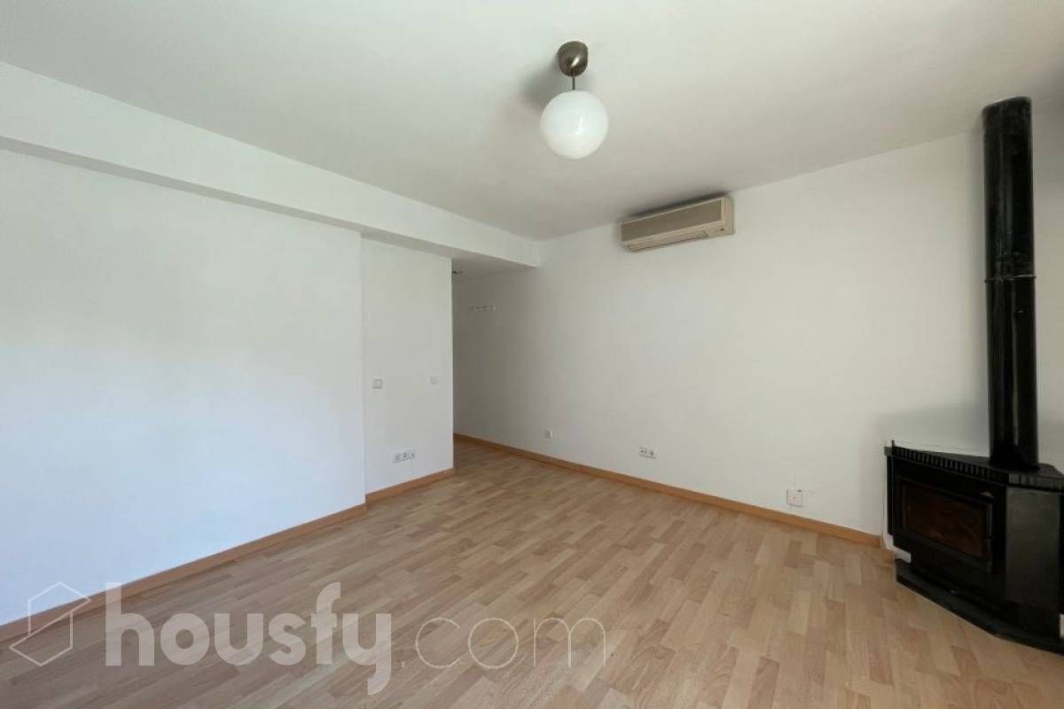 Dormitori de Àtic en venda en  Madrid Capital amb Terrassa