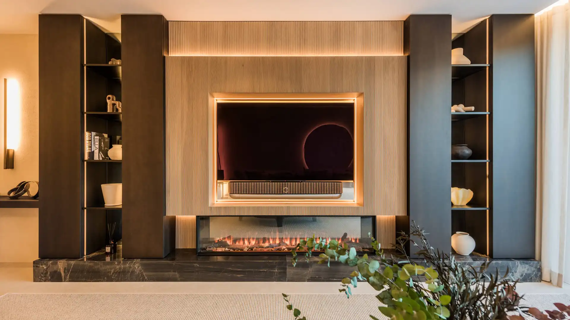 Sala d'estar de Àtic en venda en Marbella amb Aire condicionat, Jardí privat i Terrassa