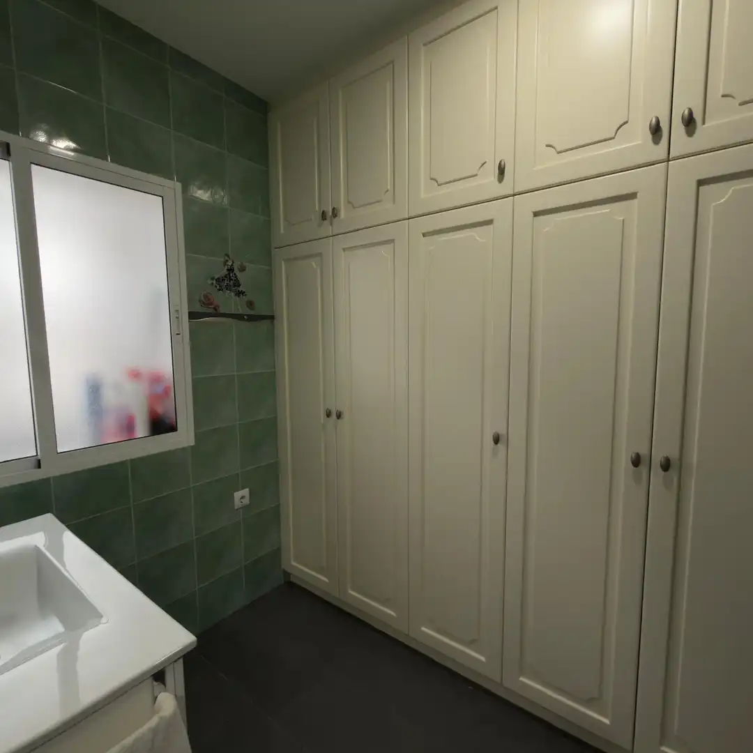 Baño de Piso en venta en Cartagena con Aire acondicionado, Calefacción y Balcón